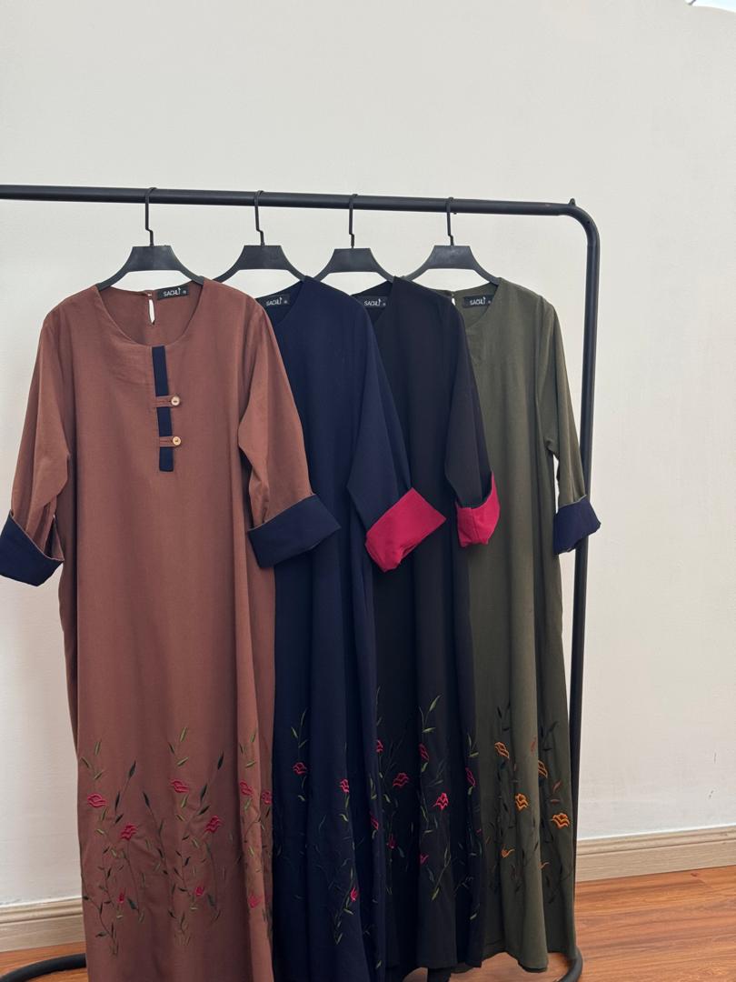 پیراهن گلدوزی یقه نوار